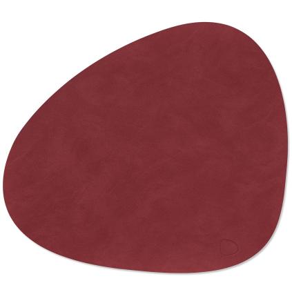Prostírání CURVE NUPO 37 x 44 cm, červená, kůže, LIND DNA