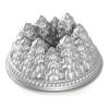 Forma na bábovku PINE FOREST BUNDT, stromečky, stříbrná, Nordic Ware