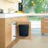 vestavny odpadkovy kos brabantia cerny 10 l 9