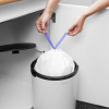 vestavny odpadkovy kos brabantia bily 15 l 3