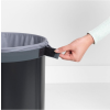 kos na pradlo s korkovym vikem brabantia cerny 60 l 4