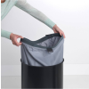 kos na pradlo s korkovym vikem brabantia cerny 60 l 5