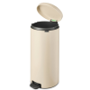 Pedálový odpadkový koš NEWICON Brabantia 30 l béžový 3