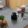 SMEG KONVICE MINI CERNA SCENA 03