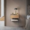 Stolní lampa EMENDO 29 cm, s Qi bezdrátovým nabíjením, emeraldově zelená, Eva Solo