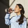 Láhev na vodu DRINK-IT 750 ml, světle šedá, plast, RIG-TIG