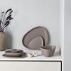 Snídaňový talíř CURVE 22 cm, teplá šedá, kamenina, LIND DNA