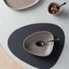 Hluboký talíř CURVE 22 cm, teplá šedá, kamenina, LIND DNA