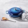 Kastrol SIGNATURE 26 cm, 2,2 l, AZURE, litina, Le Creuset