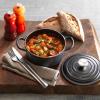 Kastrol SIGNATURE 20 cm, 2,4 l, SATIN BLACK, litina, Le Creuset
