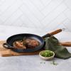 Pánev SIGNATURE 28 cm, SATIN BLACK, litina, Le Creuset