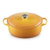 Kastrol SIGNATURE 31 cm, 6,3 l, oválný, NECTAR, litina, Le Creuset