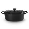 Kastrol SIGNATURE 31 cm, 6,3 l, oválný, SATIN BLACK, litina, Le Creuset