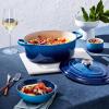 Kastrol SIGNATURE 31 cm, 6,3 l, oválný, AZURE, litina, Le Creuset