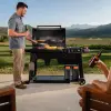 Peletový gril WOODRIDGE PRO, černá, Traeger